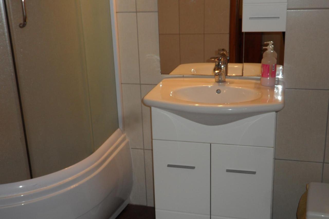 Buna Motel Kolo חדר תמונה