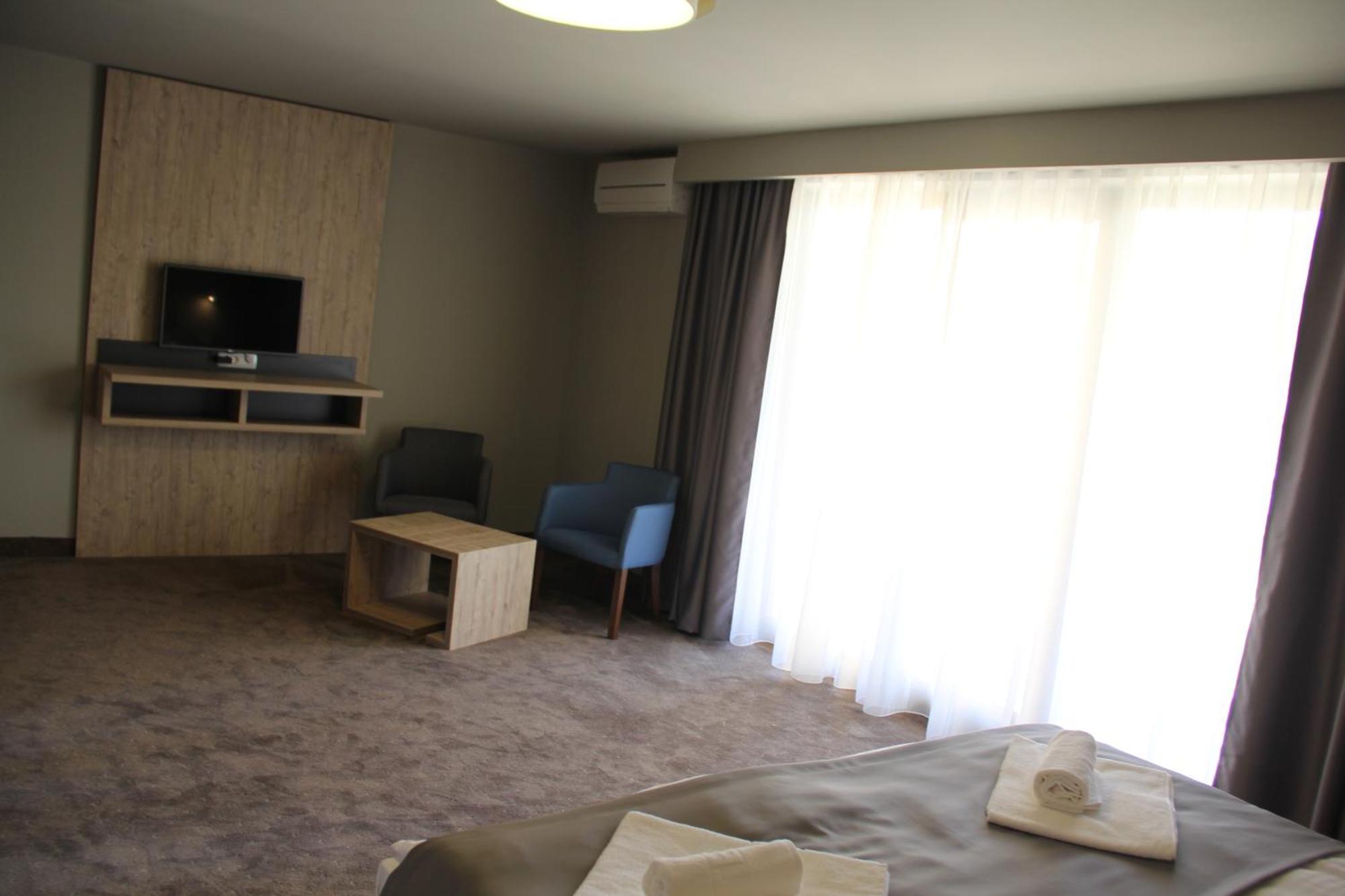 Buna Motel Kolo חדר תמונה