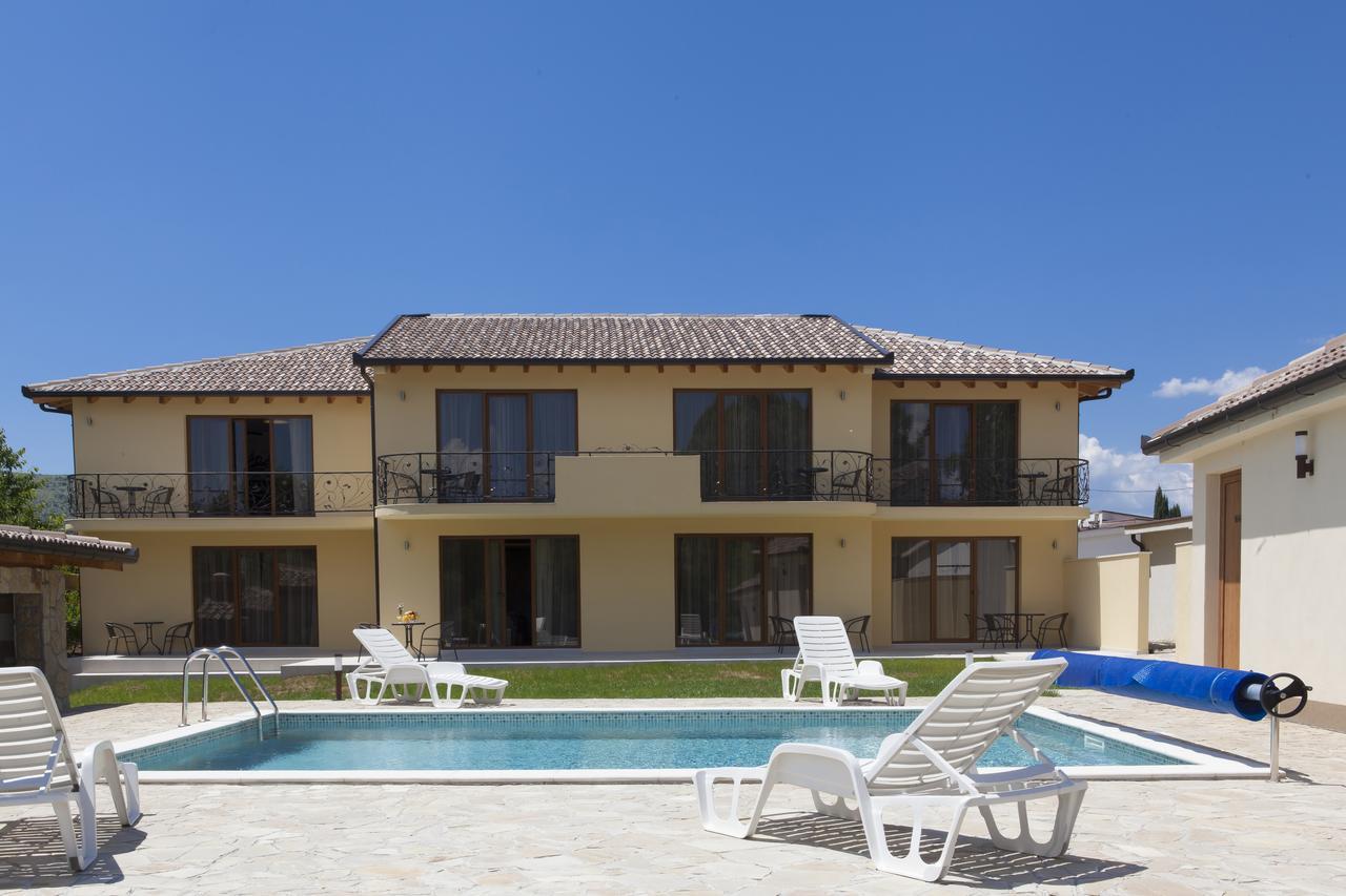 Buna Motel Kolo מראה חיצוני תמונה
