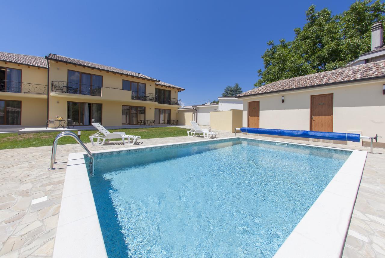 Buna Motel Kolo מראה חיצוני תמונה
